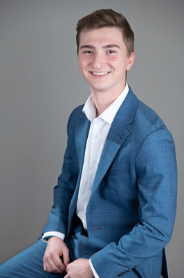 Corporate headshot example 6